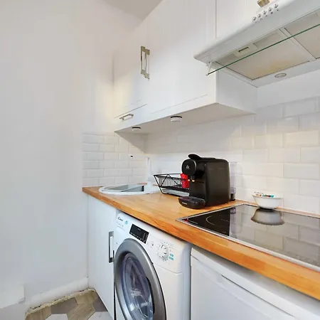 Cosy For 2p - In The Heart Of The 11th Apartment
